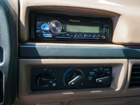 Used 1997 Ford F350 4x4 Crew Cab image 15