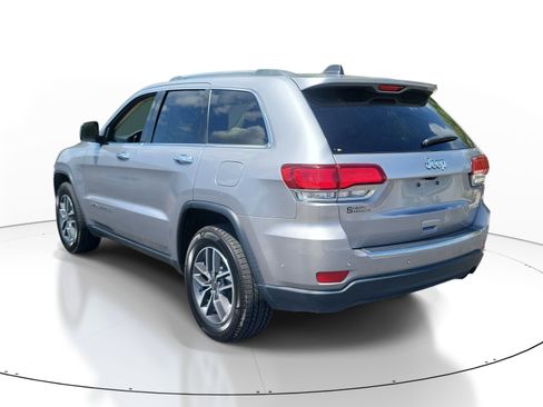 Used 2020 Jeep Grand Cherokee Limited RWD image 4