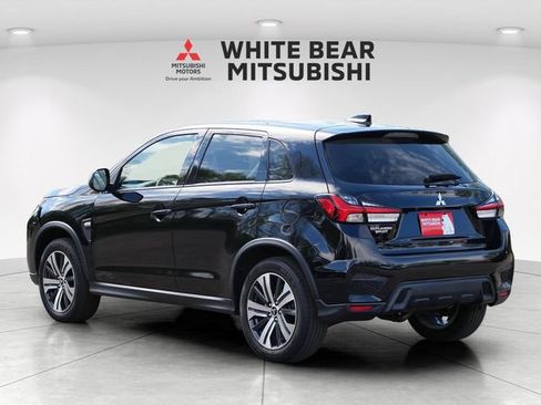 Used 2023 Mitsubishi Outlander Sport AWD image 4