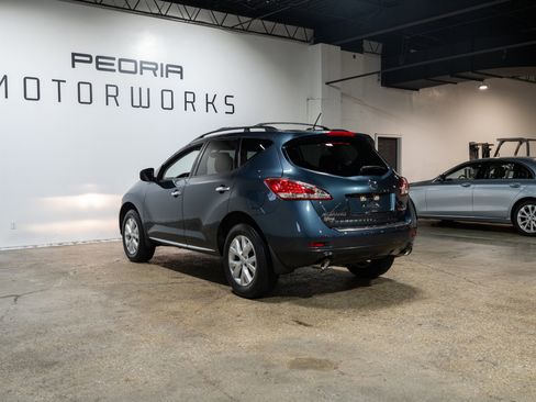 Used 2014 Nissan Murano SV w/ Value Package image 9