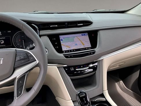 New 2026 Cadillac XT5 Premium Luxury w/ Driver Assist Package AWD/4WD image 7