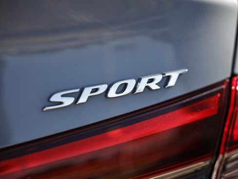 Used 2024 Honda Civic Sport image 6