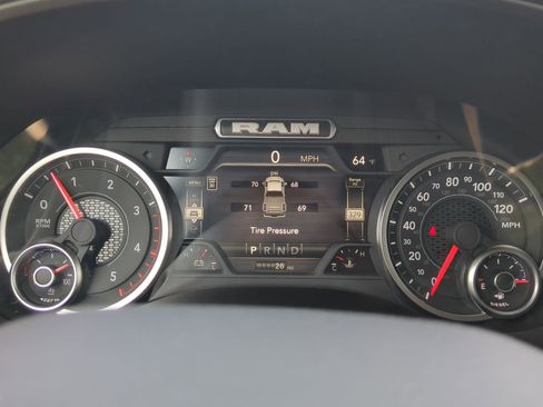 New 2026 RAM 2500 Big Horn AWD/4WD image 25