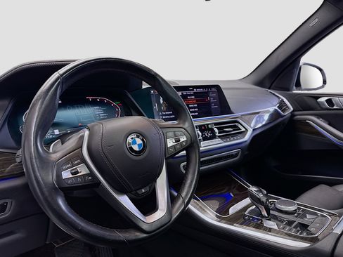 Used 2020 BMW X5 xDrive40i w/ Parking Assistance Package image 7