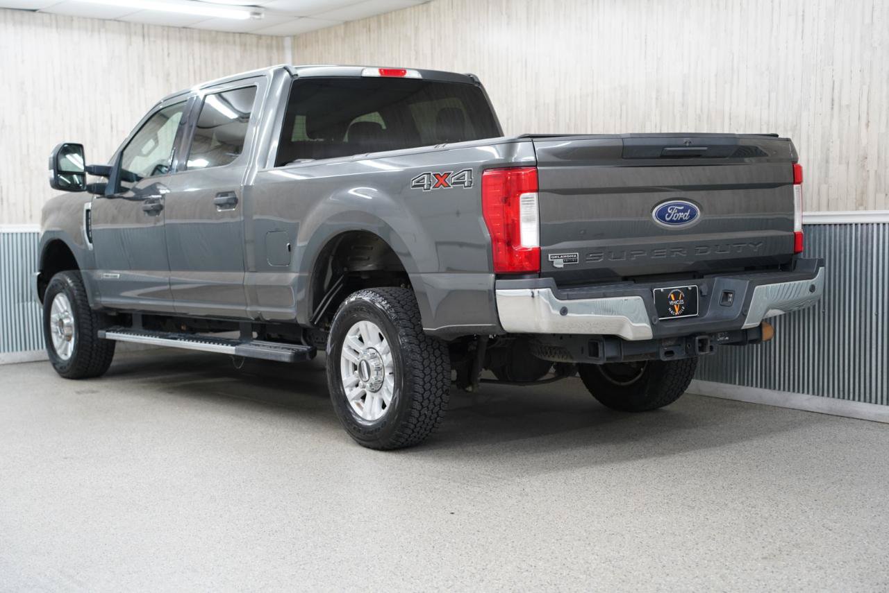 Used 2017 Ford F250 XLT w/ XLT Value Package AWD/4WD image 7