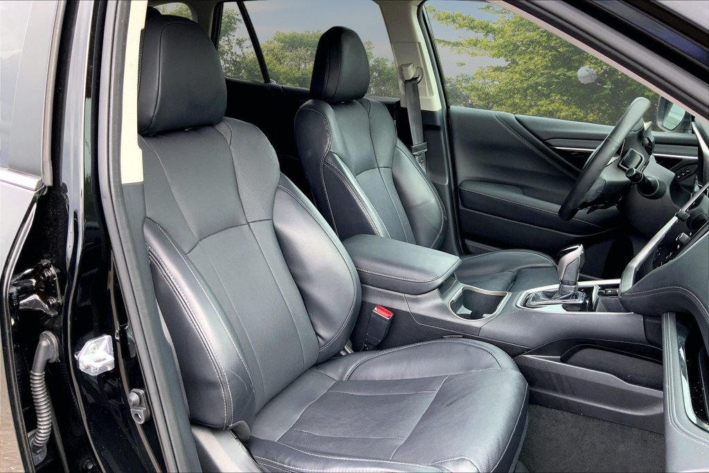 Used 2023 Subaru Outback Limited AWD/4WD image 28