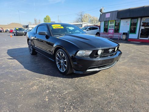 Used 2012 Ford Mustang Premium image 6