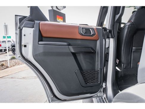 Used 2024 Ford Bronco Outer Banks image 21