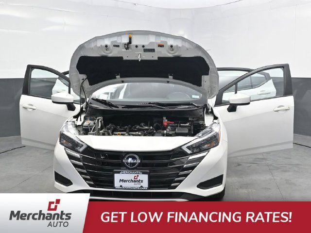 Used 2025 Nissan Versa SV FWD image 43