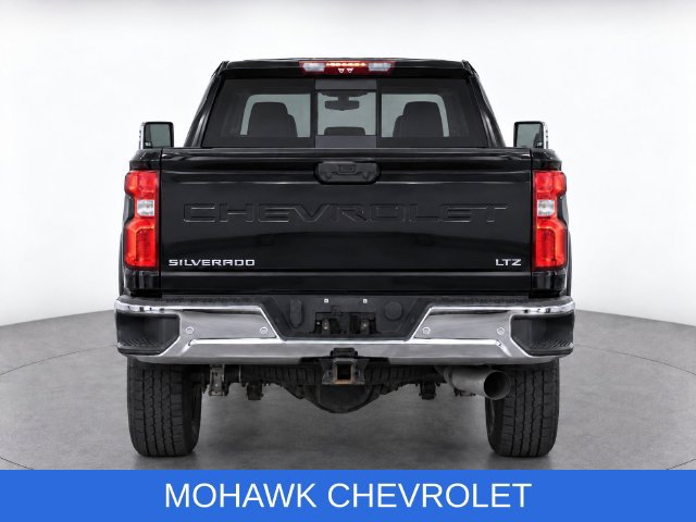 Used 2020 Chevrolet Silverado 3500 LTZ w/ LTZ Premium Package AWD/4WD image 9
