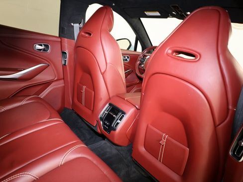 Used 2021 Aston Martin DBX image 39