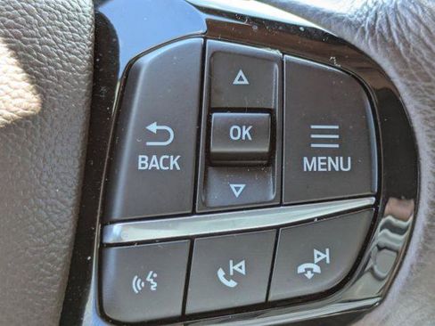 Certified 2022 Ford Explorer King Ranch w/ Premium Technology Package AWD/4WD image 27