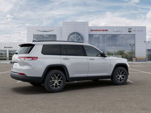 New 2025 Jeep Grand Cherokee L Limited AWD/4WD image 4