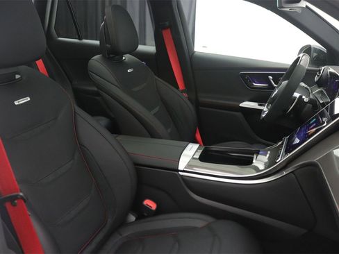 New 2026 Mercedes-Benz GLC 43 AMG 4MATIC image 9