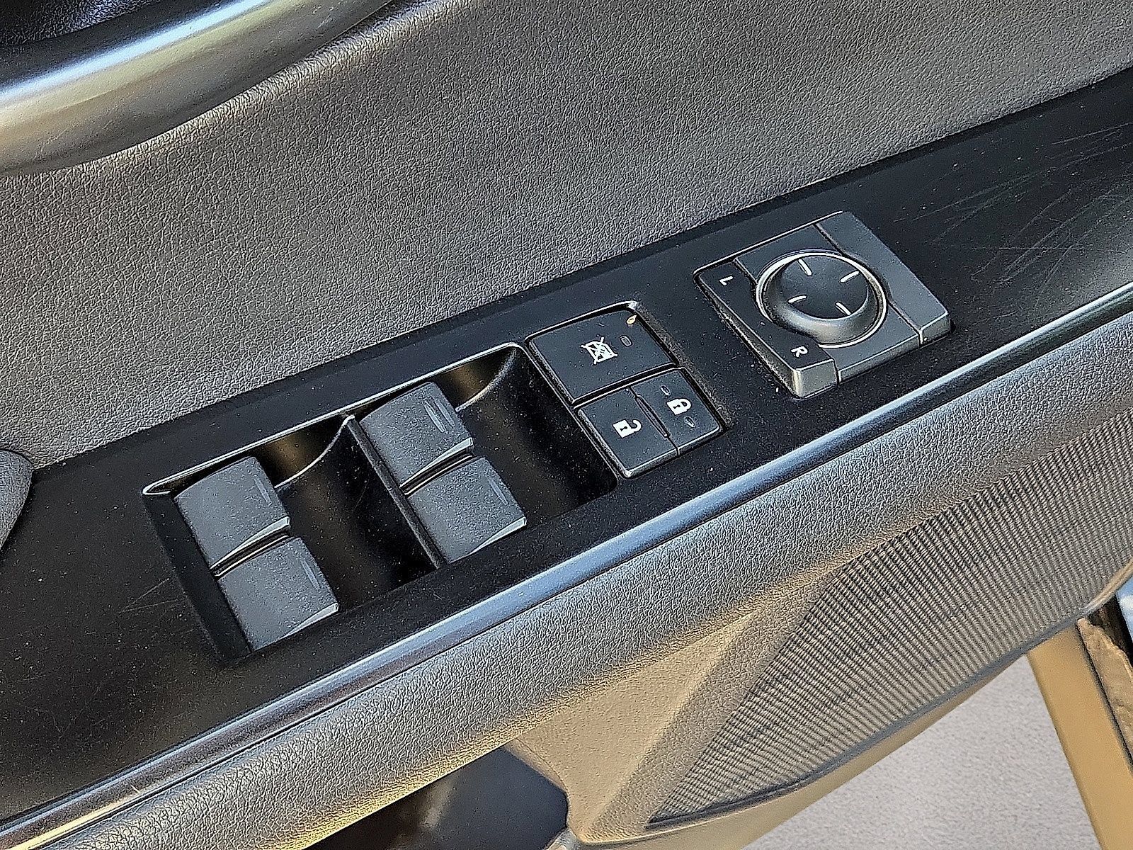 Used 2019 Lexus UX 200 w/ Accessory Package 2 FWD image 20