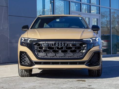 Used 2025 Audi SQ8 Prestige image 2