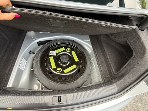 Used 2014 Audi A4 2.0T Premium image 10