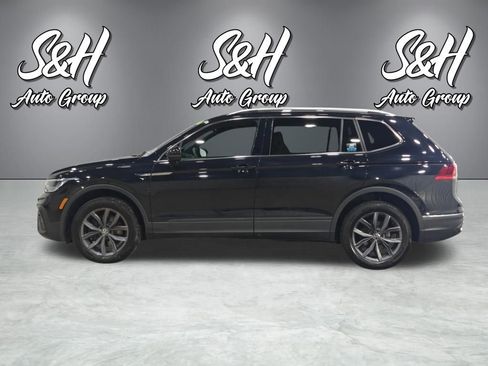 Used 2023 Volkswagen Tiguan SE image 16