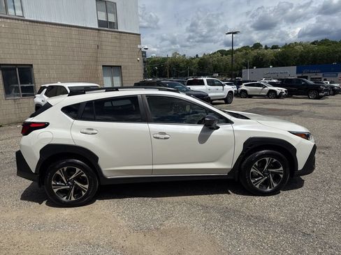 Used 2024 Subaru Crosstrek 2.0i Premium AWD/4WD image 8