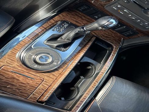 Certified 2020 Nissan Armada SL image 30