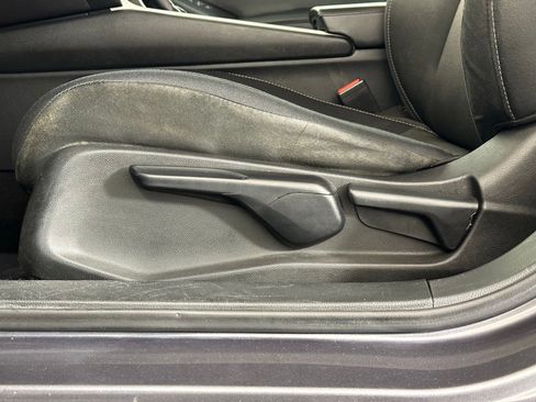 Used 2021 Honda Accord LX image 7