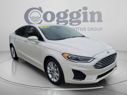 Used 2020 Ford Fusion SEL FWD image 4