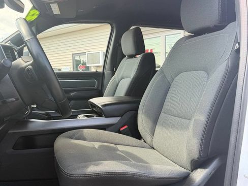 Used 2022 RAM 1500 Big Horn AWD/4WD image 10