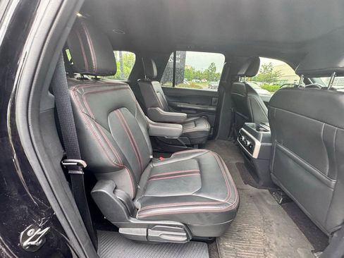Used 2022 Ford Expedition Max Limited AWD/4WD image 5