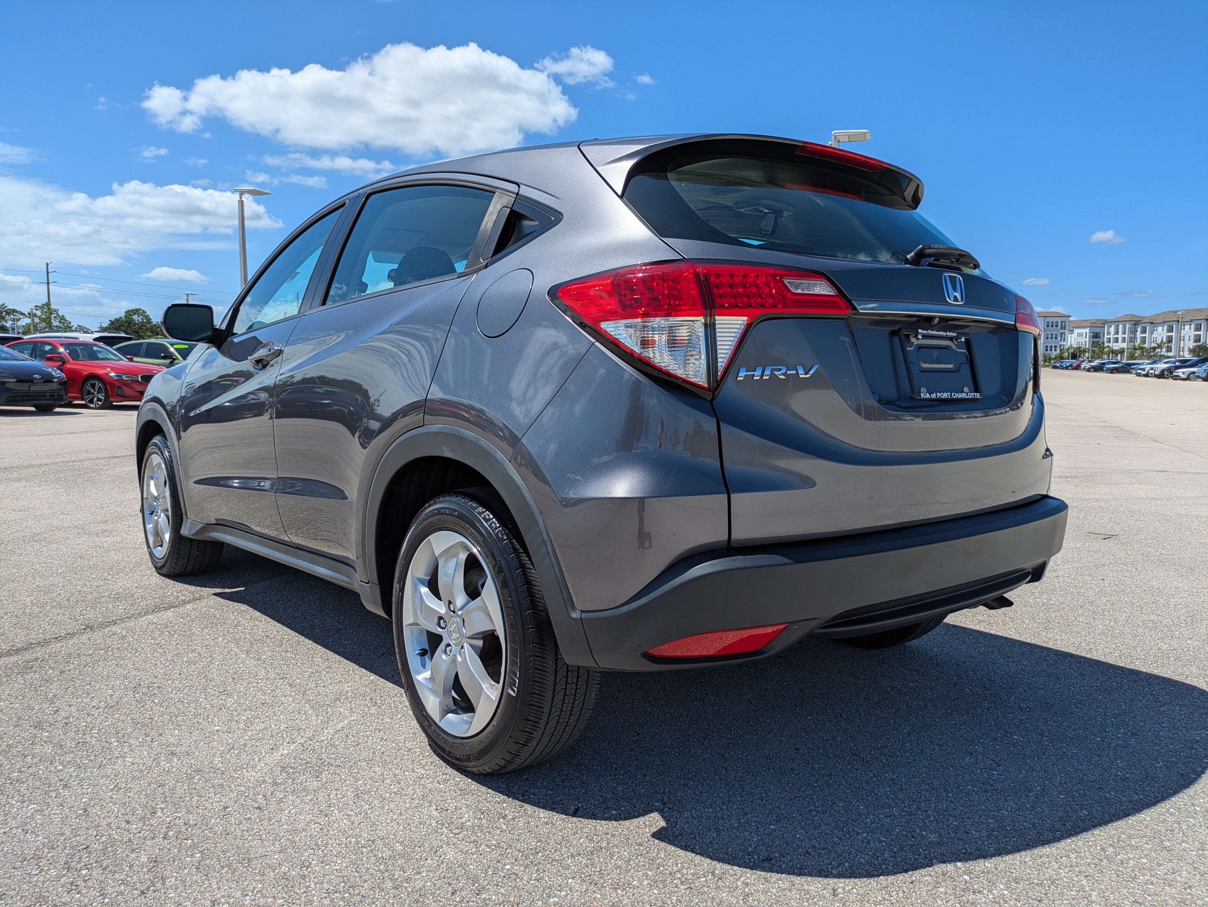 Used 2022 Honda HR-V LX image 6