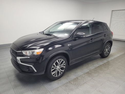 Used 2016 Mitsubishi Outlander Sport SE image 2