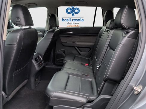 Used 2022 Volkswagen Atlas SEL image 17
