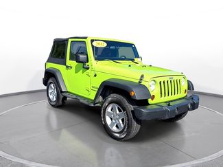 Used 2012 Jeep Wrangler Sport AWD/4WD video 2