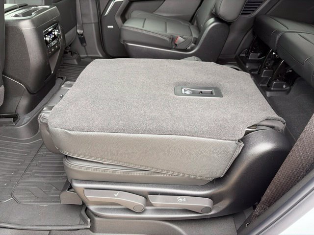 New 2026 GMC Yukon Denali w/ Denali Reserve Package AWD/4WD image 42