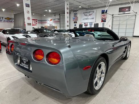 Used 2003 Chevrolet Corvette Convertible w/ Preferred Equipment Group1 RWD image 25