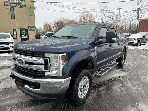 Used 2019 Ford F250 XL w/ STX Appearance Package image 9