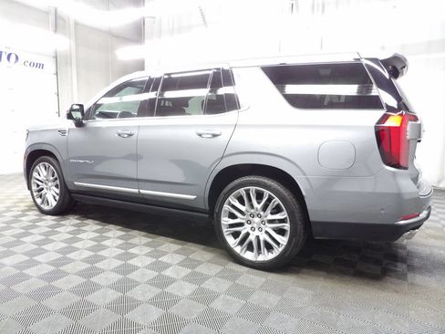 Used 2026 GMC Yukon Denali w/ Denali Reserve Package AWD/4WD image 7