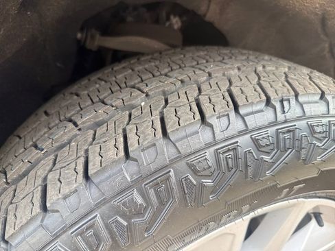 Used 2022 Chevrolet Silverado 1500 Custom w/ Safety Confidence Package image 7