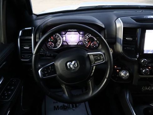 Used 2024 RAM 1500 Laramie image 12