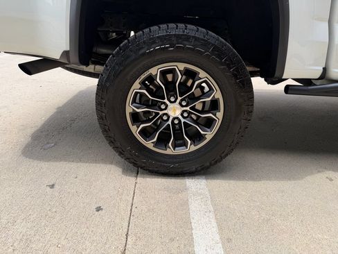 Used 2018 Chevrolet Colorado ZR2 AWD/4WD image 48