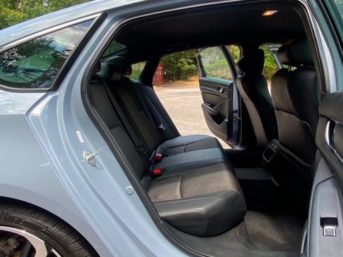 Used 2021 Honda Accord Sport image 45