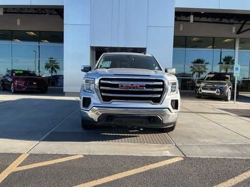 Used 2019 GMC Sierra 1500 SLE w/ SLE Value Package AWD/4WD image 10