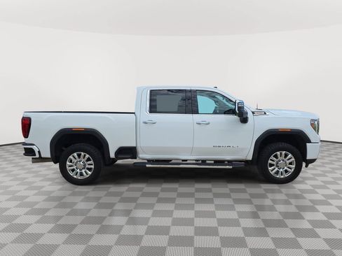 Used 2023 GMC Sierra 3500 Denali w/ Denali Ultimate Package AWD/4WD image 8