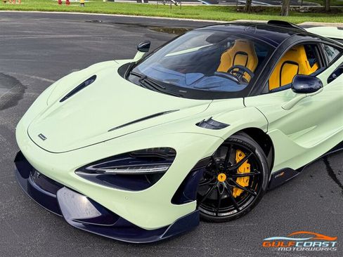 Used 2021 McLaren 765LT RWD image 14