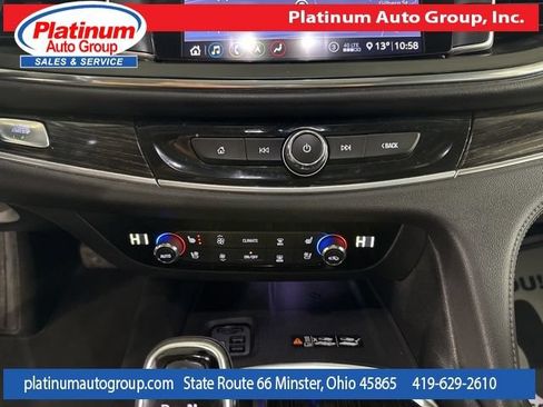 Used 2021 Buick Enclave Avenir w/ Avenir Technology Package FWD image 20