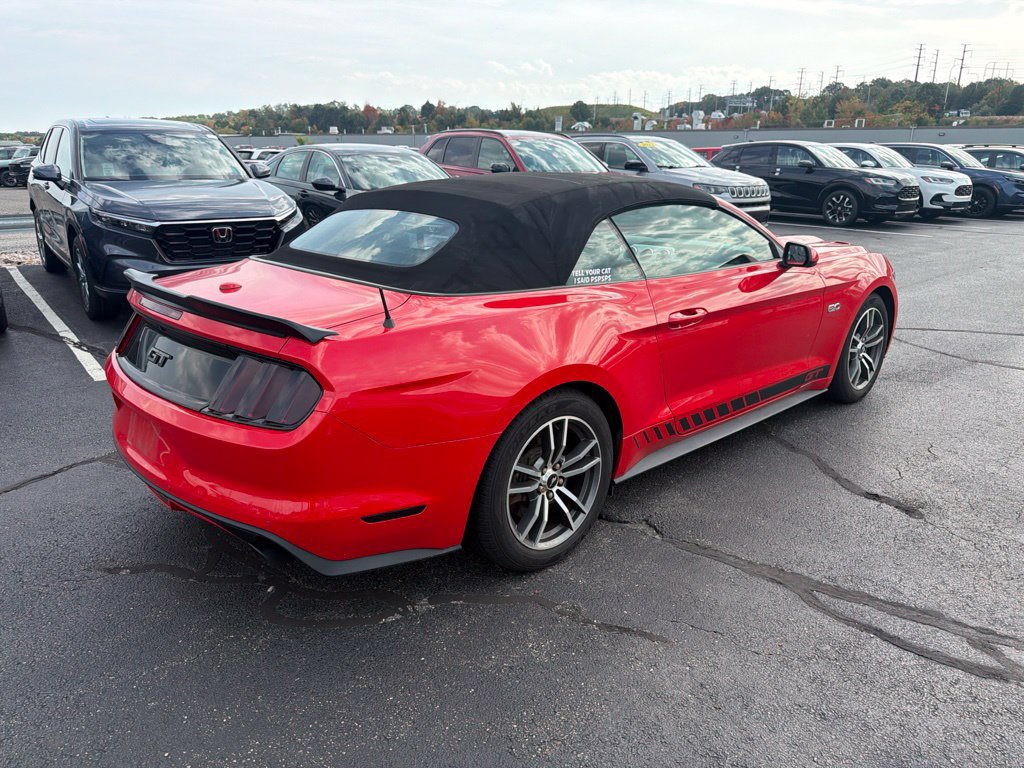 Used 2015 Ford Mustang GT Premium RWD image 3