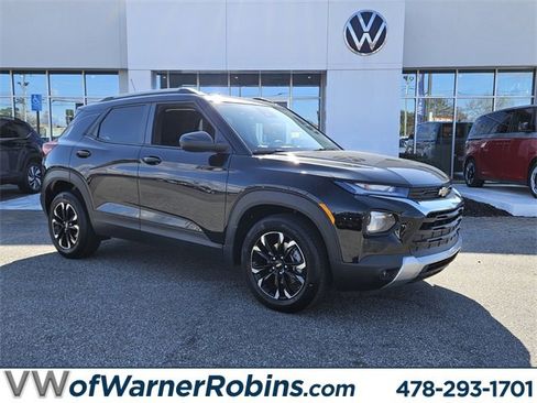 Used 2023 Chevrolet TrailBlazer LT w/ Convenience Package image 1