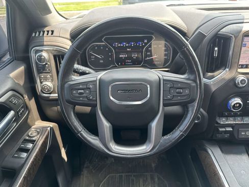Used 2021 GMC Sierra 1500 Denali w/ Denali Ultimate Package AWD/4WD image 18