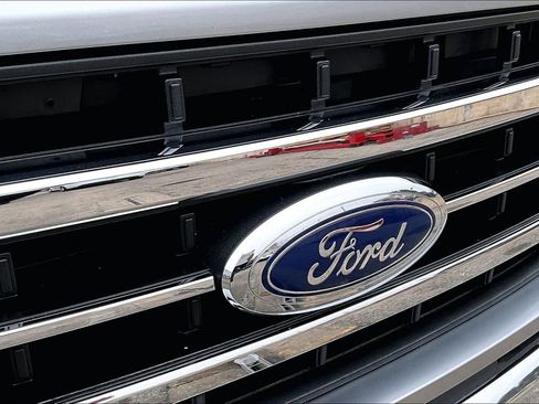Certified 2022 Ford F150 Lariat image 29