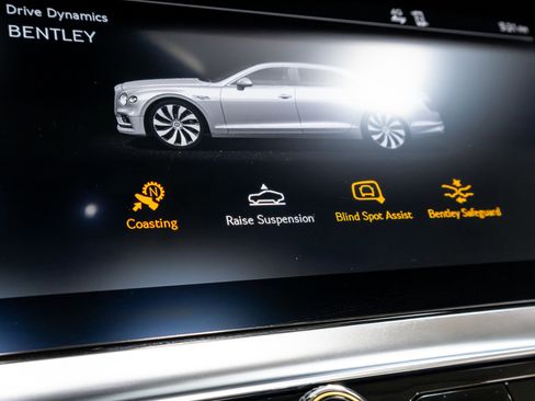 Used 2021 Bentley Flying Spur W12 image 75