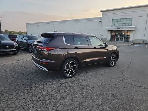 Used 2022 Mitsubishi Outlander SEL AWD/4WD image 6